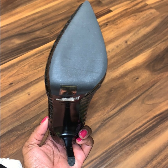 NWOT Saint  Laurent Croc Platform Heels - Picture 6 of 7